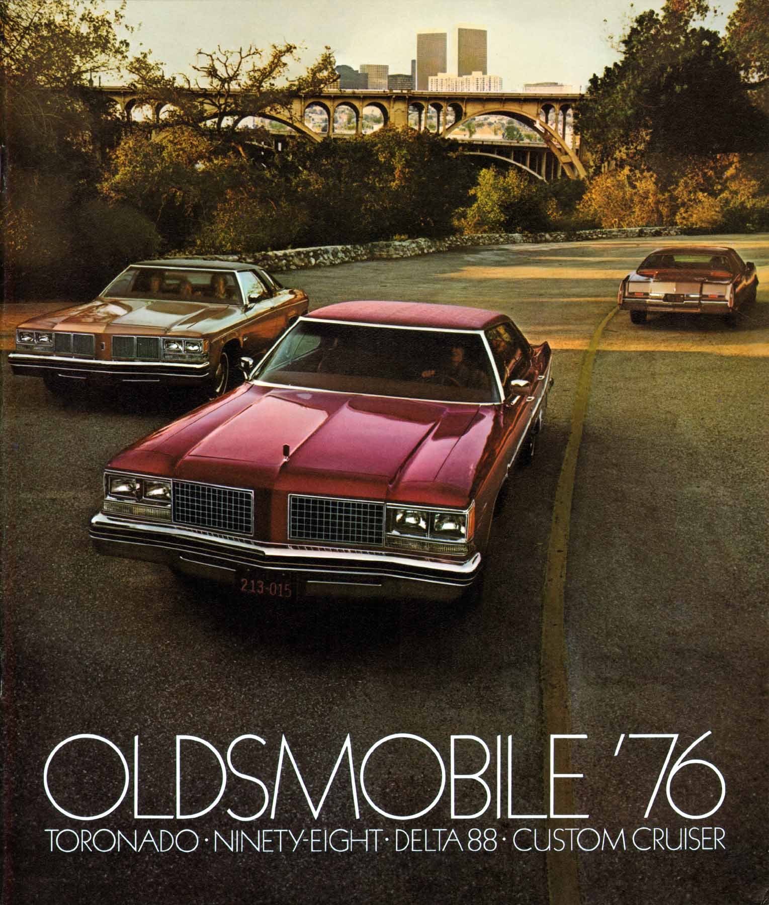 1976 Oldsmobile Full Size Brochure